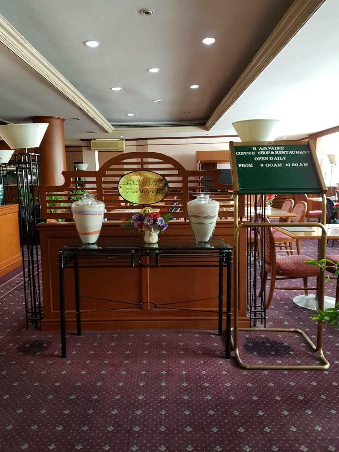 The Park Hotel Sukhumvit 7 Bangkok Exterior photo